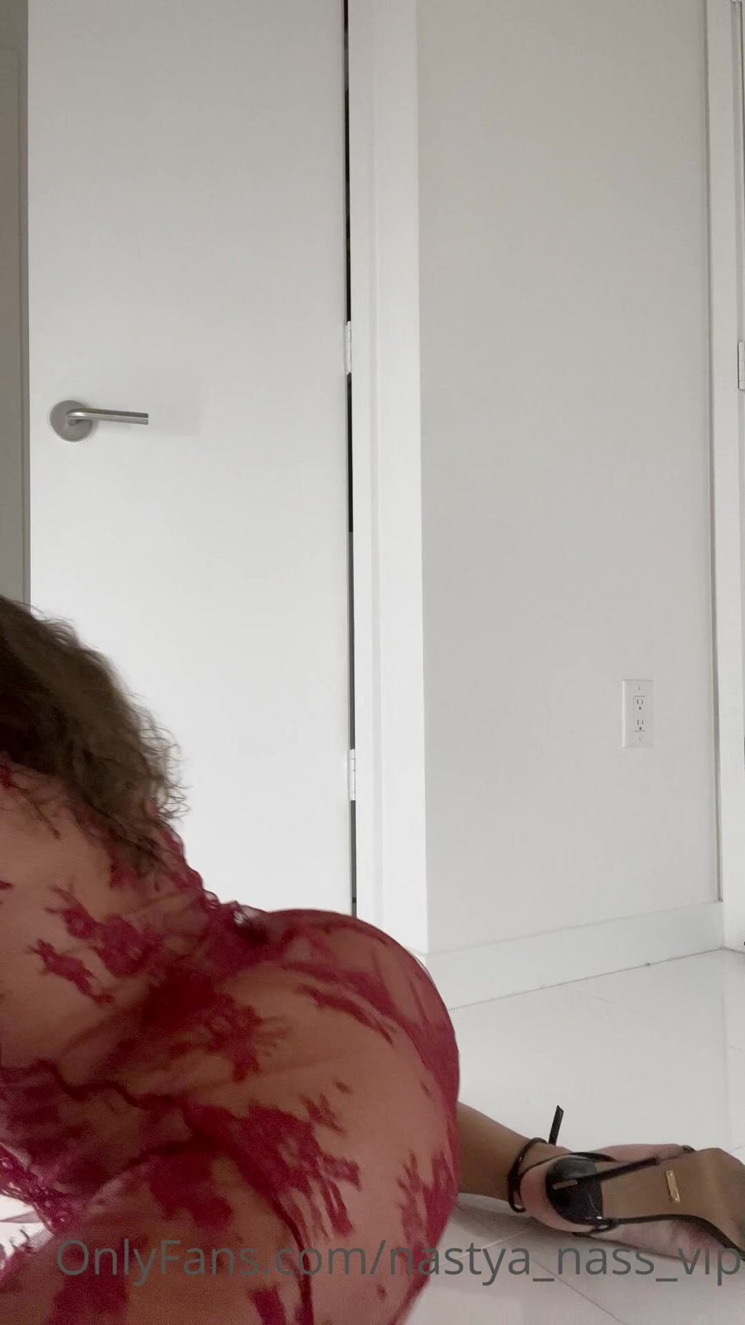 Nastya_nass_vip In Red See Through Dress Bouncing Her Big Booty Onlyfans Leaked Video