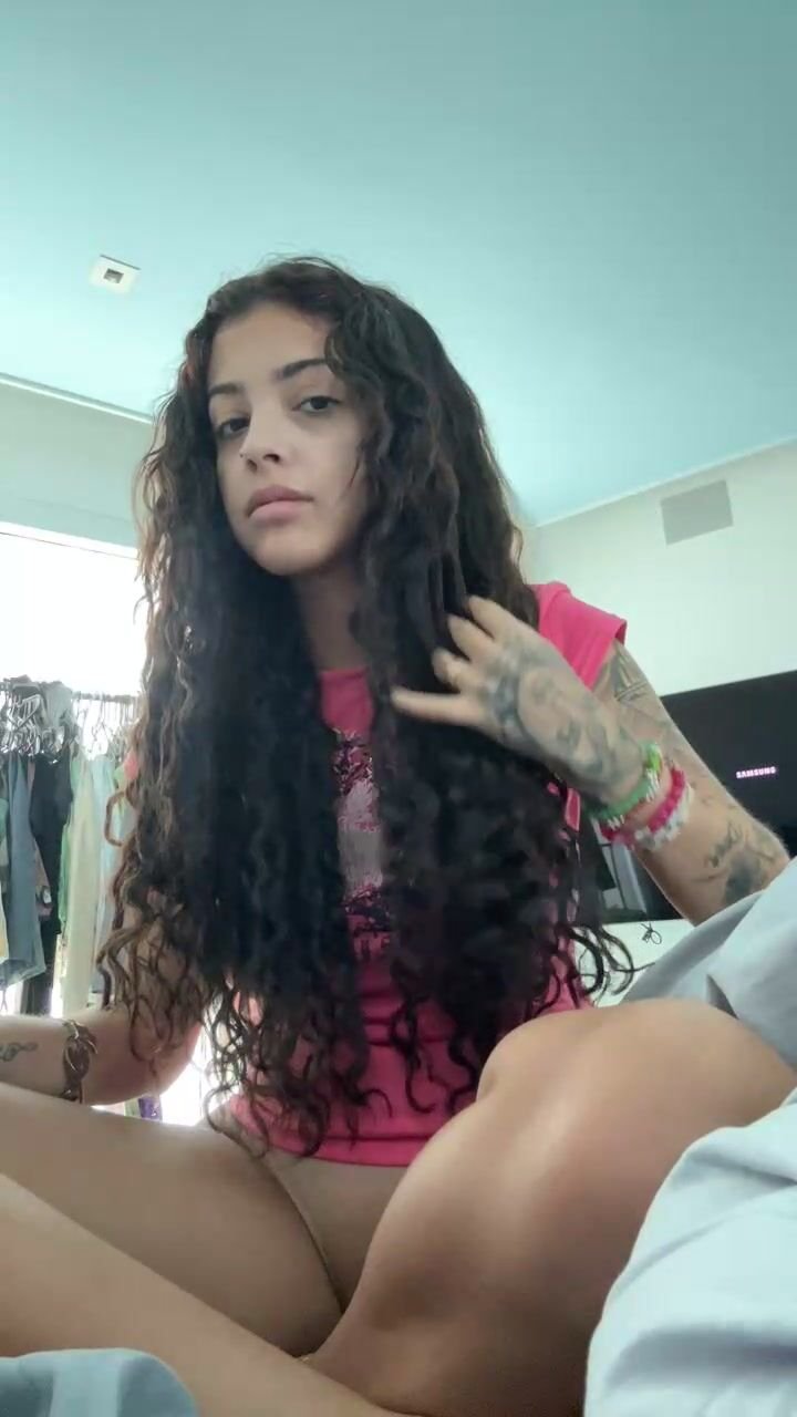 Malu Trevejo Curly Hair Popular Babe Getting Boobs Slipped Onlyfans Livestream Leaked photo
